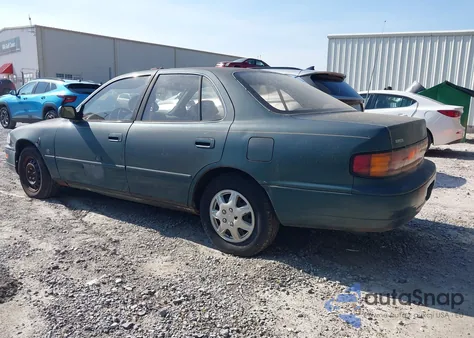 1994 Toyota Camry Le из США, поврежденный, VIN 4T1SK12EXRU474430